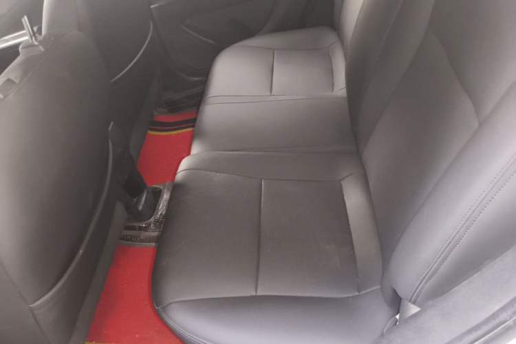 Used Dongfeng Aeolus AX3 2017 Leading Edition 1.5L Automatic Shangkue Model Left Rear Seat