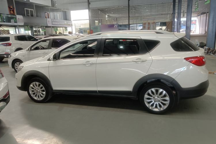 Used Dongfeng Aeolus AX3 2017 Leading Edition 1.5L Automatic Shangkue Model Left Side