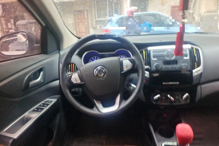 Used Dongfeng Aeolus AX3 2017 Leading Edition 1.5L Manual Shangkui Model Steering Wheel