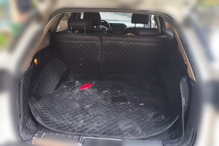 Used Dongfeng Aeolus AX3 2017 Leading Edition 1.5L Automatic Shangkue Model Trunk