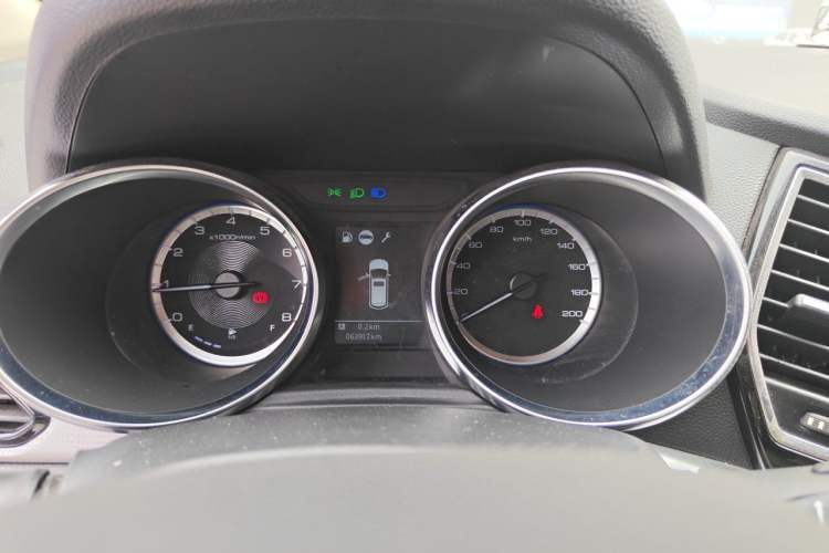 Used Dongfeng Aeolus AX3 2019 1.6L Manual Jingxiang Edition Instrument Cluster