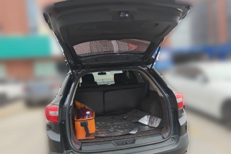 Used Dongfeng Aeolus AX3 2019 1.6L Manual Jingxiang Edition Trunk