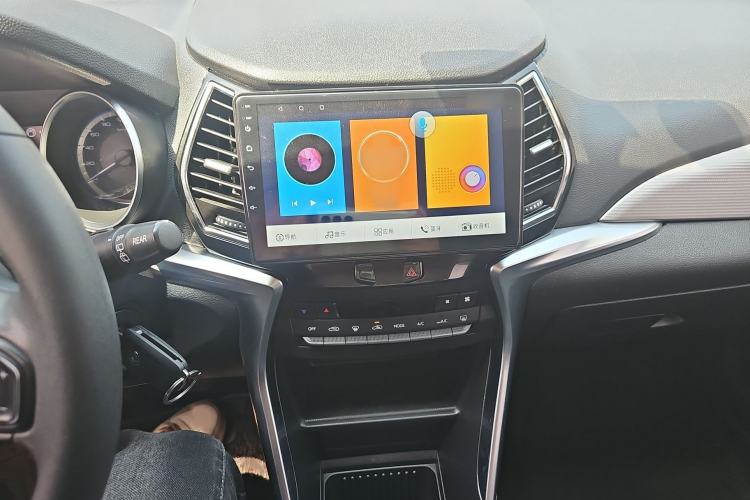 Used Dongfeng Aeolus AX3 2019 1.6L Manual Enjoyment Edition Audio And AC Panel