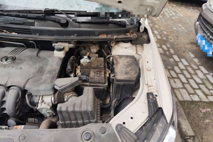Used Dongfeng Aeolus AX3 2019 1.6L Manual Enjoyment Edition Engine Bay Left