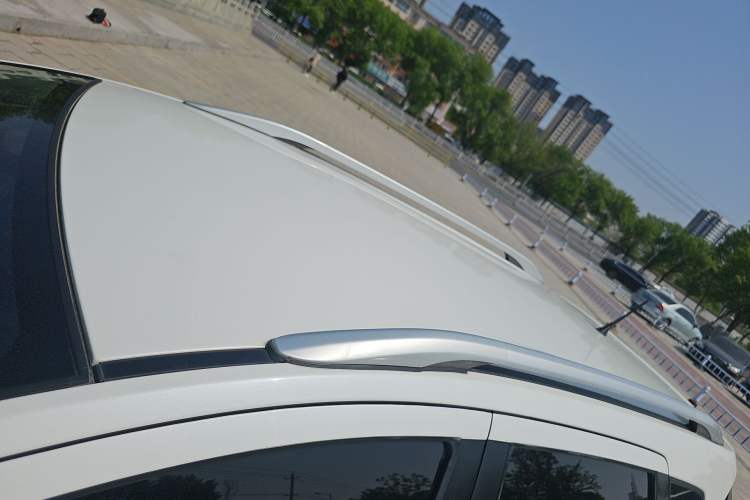 Used Dongfeng Aeolus AX3 2019 1.6L Manual Enjoyment Edition Roof