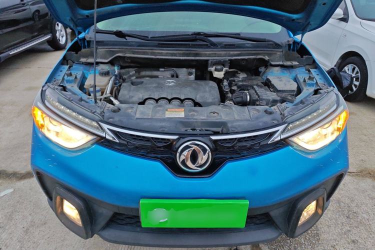 Used Dongfeng Aeolus AX4 2017 1.6L Manual ChaoShang Model Engine Bay