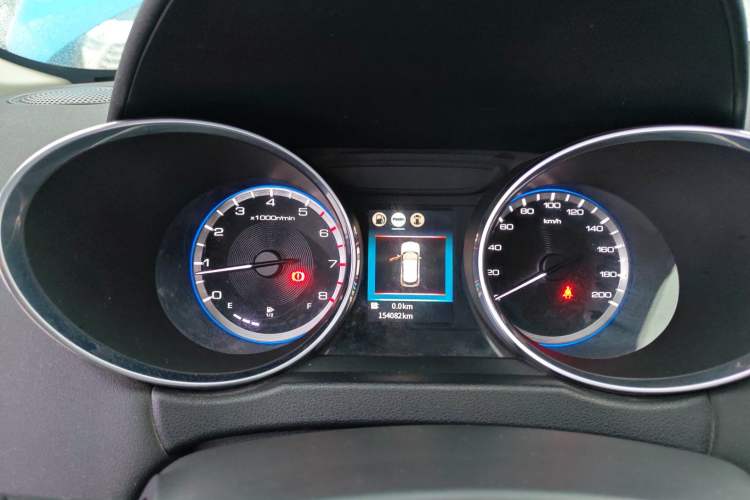Used Dongfeng Aeolus AX4 2017 1.6L Manual ChaoShang Model Instrument Cluster