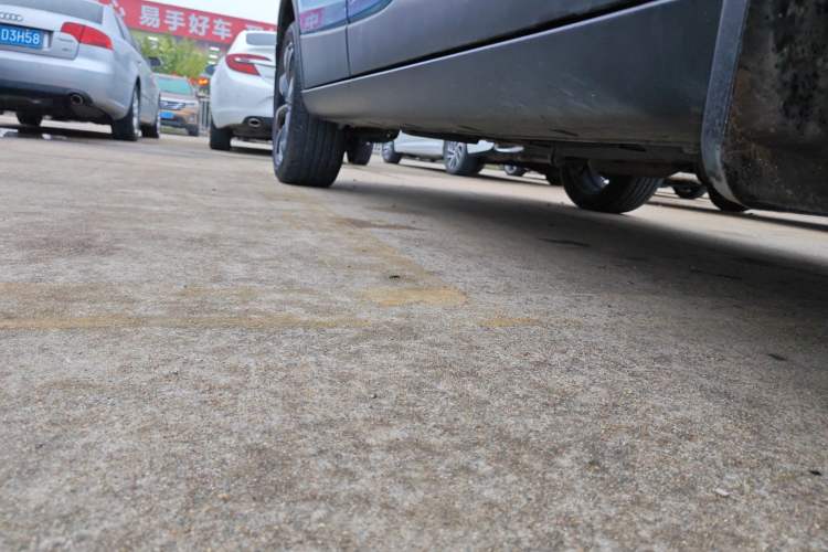 Used Dongfeng Aeolus AX4 2017 1.6L Manual ChaoShang Model Right Side Sill