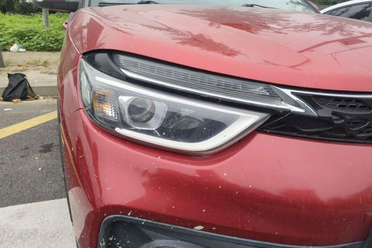 Used Dongfeng Aeolus AX4 2017 1.6L DCT Trendy Style Exterior 6