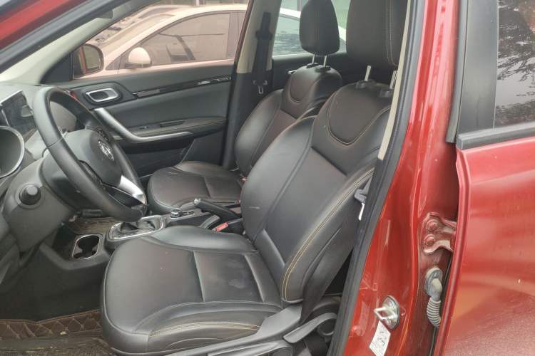 Used Dongfeng Aeolus AX4 2017 1.6L DCT Trendy Style Left Front Seat