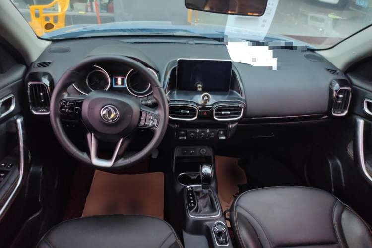Used Dongfeng Aeolus AX4 2017 1.6L DCT Trendy Style Center Console