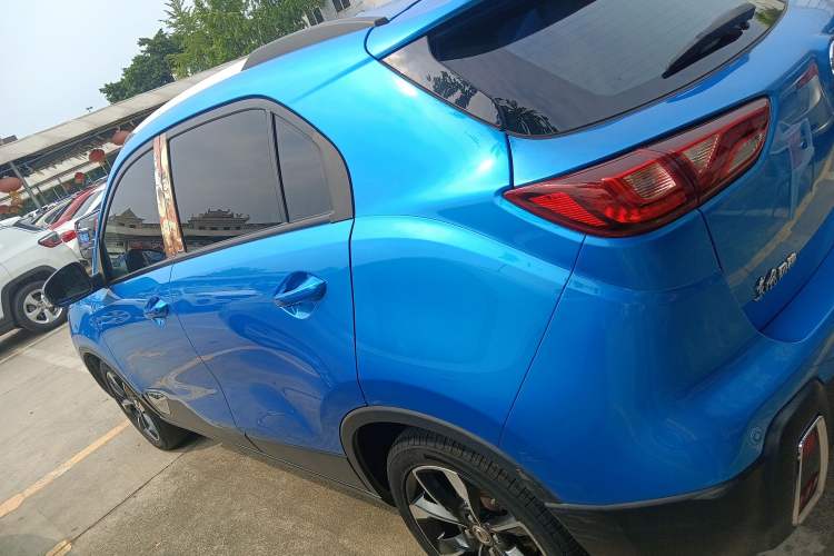 Used Dongfeng Aeolus AX4 2017 1.6L Manual ChaoShang Model Exterior 5