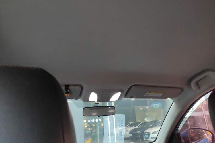 Used Dongfeng Aeolus AX4 2017 1.6L DCT Trendy Style Headliner