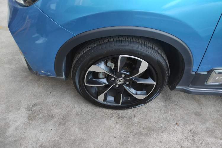 Used Dongfeng Aeolus AX4 2017 1.6L DCT Trendy Style Left Front Wheel Hub