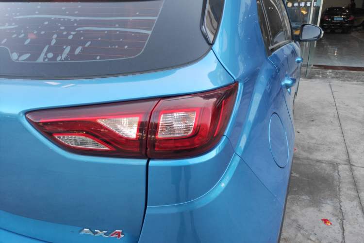 Used Dongfeng Aeolus AX4 2017 1.6L DCT Trendy Style Right Rear Taillight