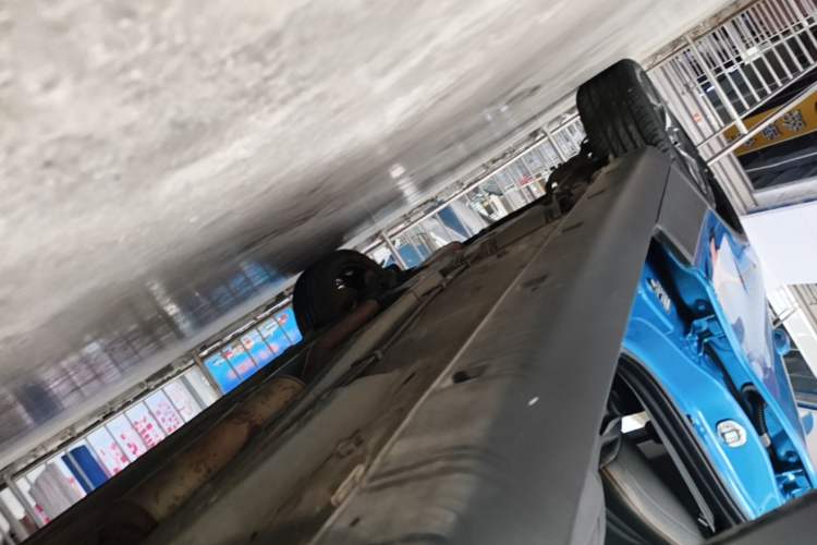 Used Dongfeng Aeolus AX4 2017 1.6L Manual ChaoShang Model Right Side Sill