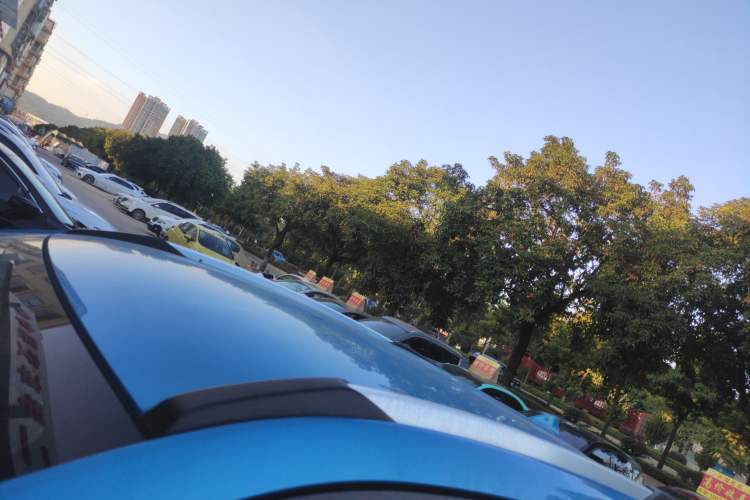 Used Dongfeng Aeolus AX4 2017 1.6L DCT Trendy Style Roof