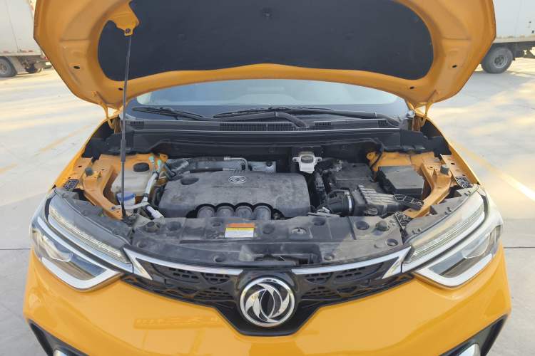 Used Dongfeng Aeolus AX4 2017 1.6L Manual Chao Yue Model Engine Bay