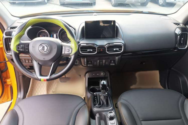 Used Dongfeng Aeolus AX4 2017 1.4T DCT Trendy & Stylish Model Interior 3