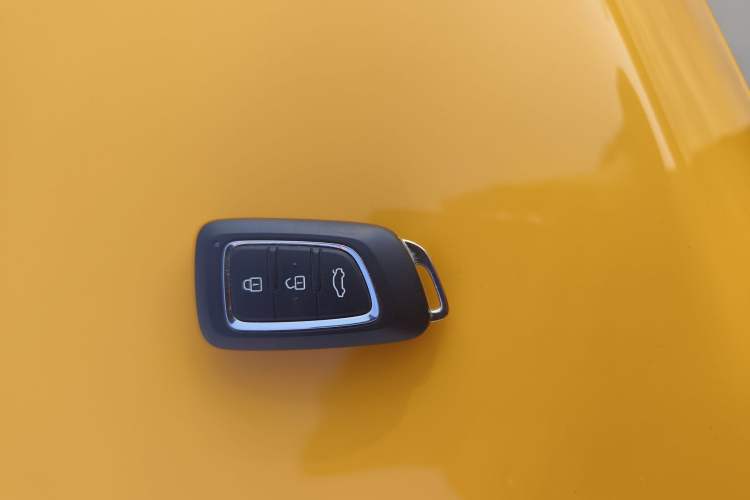 Used Dongfeng Aeolus AX4 2017 1.6L Manual Chao Yue Model Vehicle Key