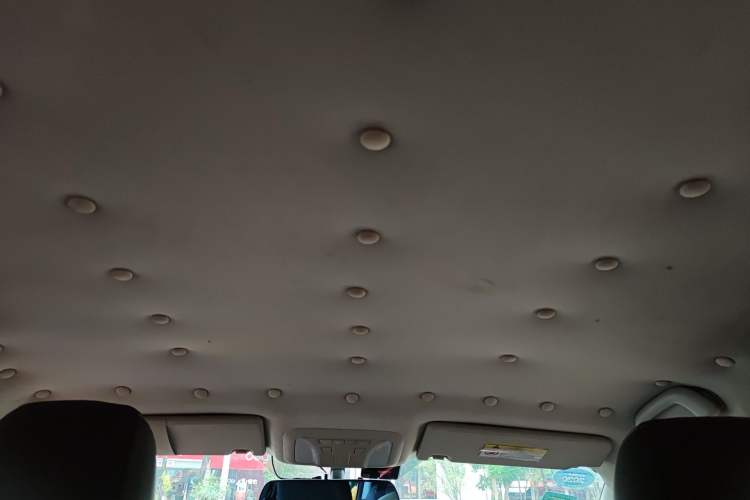 Used Dongfeng Aeolus AX4 2017 1.6L DCT Trendy Style Headliner