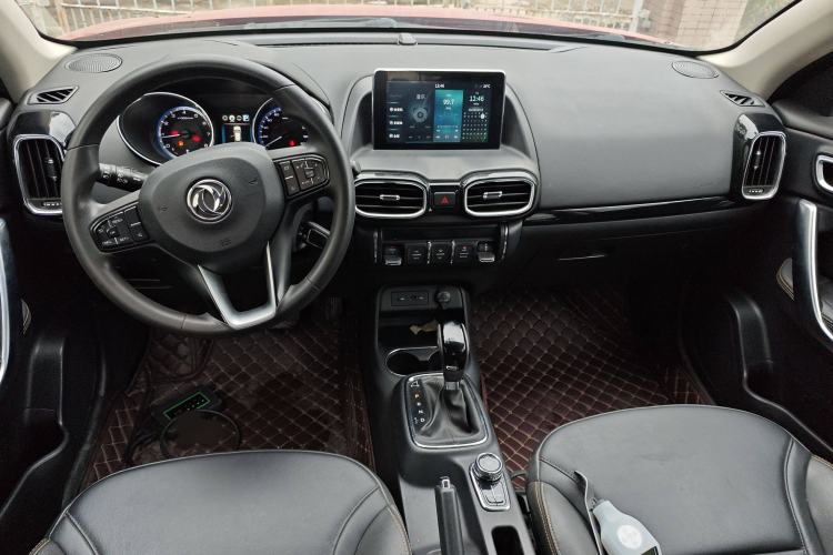 Used Dongfeng Aeolus AX4 2017 1.6L DCT Trendy Style Center Console