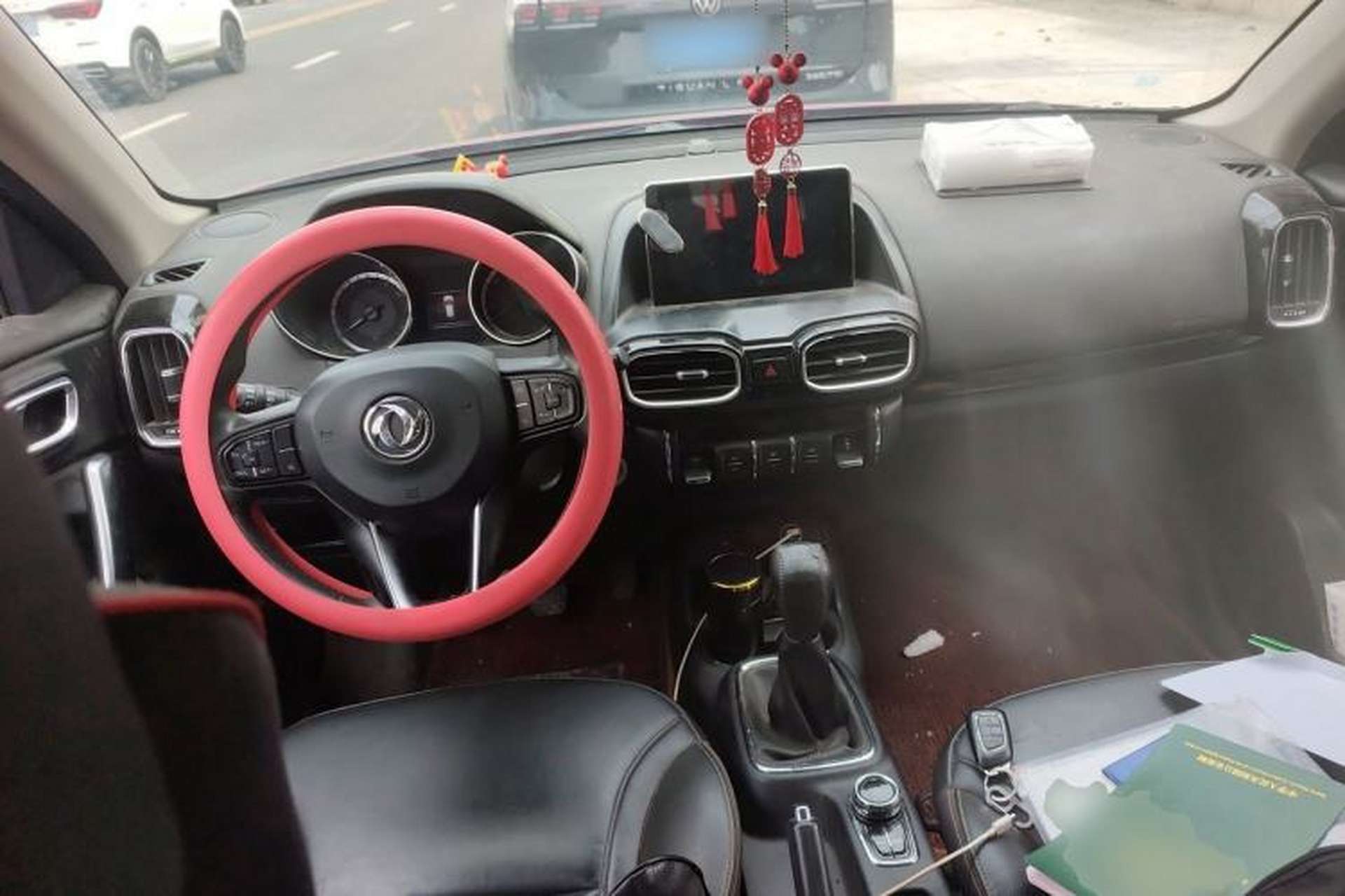 Used Dongfeng Aeolus AX4 2017 1.6L Manual Chao Yue Model Center Console
