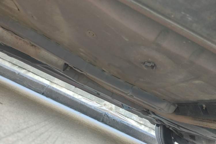 Used Dongfeng Aeolus AX4 2017 1.4T DCT Trendy Edition Chassis Rear Left