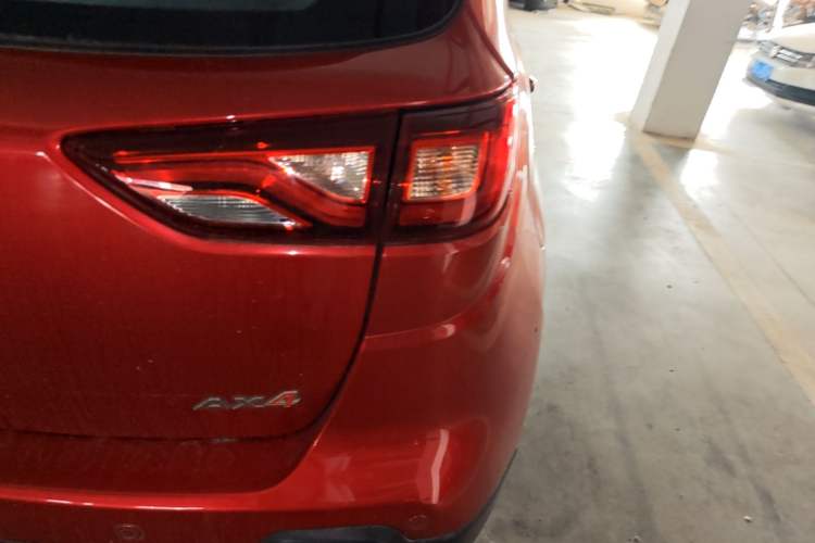 Used Dongfeng Aeolus AX4 2017 1.6L DCT Trendy Style Exterior 3