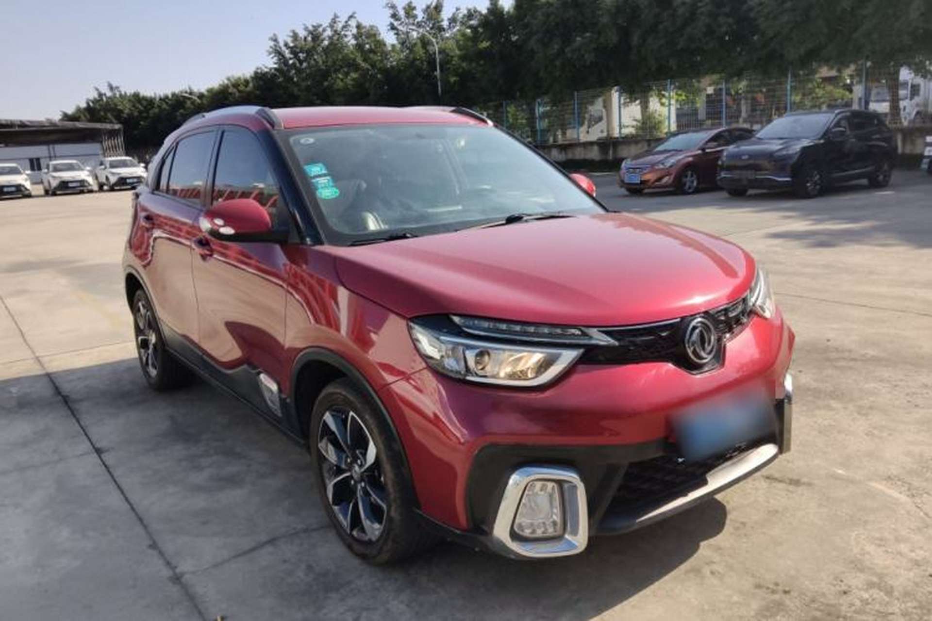 Used Dongfeng Aeolus AX4 2017 1.6L DCT Trendy Style Front Right 45 Deg