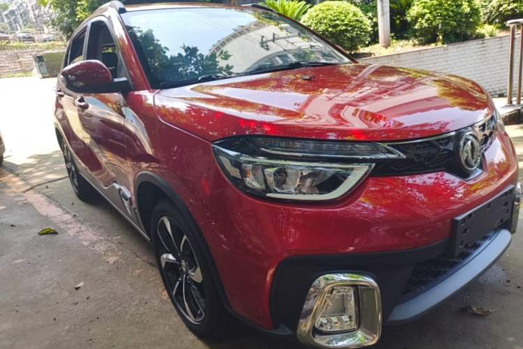 Used Dongfeng Aeolus AX4 2017 1.6L DCT Trendy Style Front Right 45 Deg