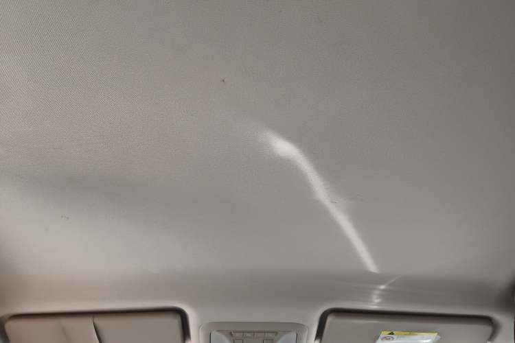 Used Dongfeng Aeolus AX4 2017 1.6L DCT Trendy Style Headliner