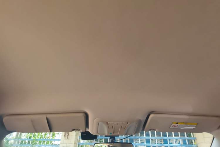 Used Dongfeng Aeolus AX4 2017 1.6L DCT Trendy Style Headliner