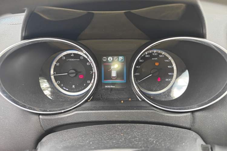Used Dongfeng Aeolus AX4 2017 1.6L DCT Trendy Style Instrument Cluster