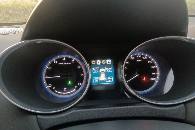 Used Dongfeng Aeolus AX4 2017 1.6L DCT Trendy Style Instrument Cluster