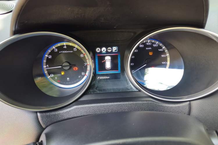 Used Dongfeng Aeolus AX4 2017 1.6L DCT Trendy Style Instrument Cluster