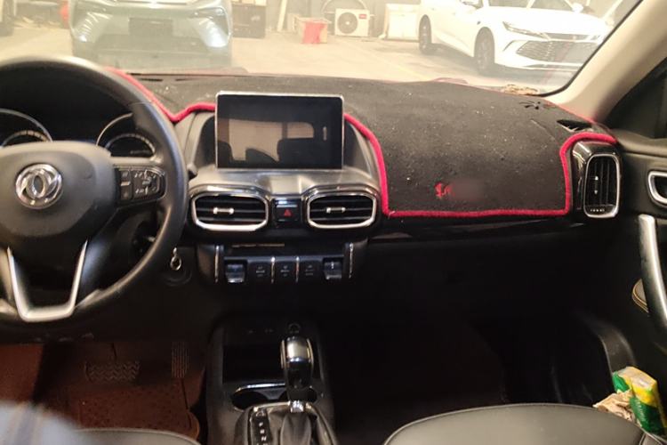 Used Dongfeng Aeolus AX4 2017 1.6L DCT Trendy Style Interior 3
