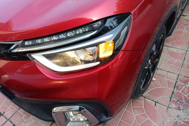 Used Dongfeng Aeolus AX4 2017 1.6L DCT Trendy Style Left Front Headlight
