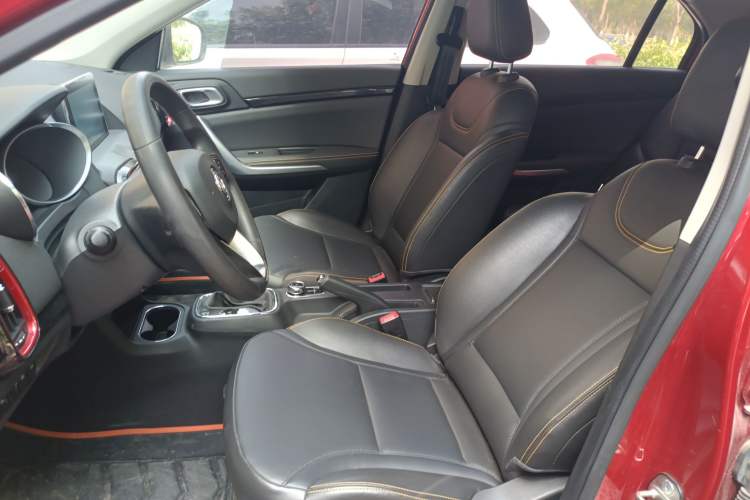 Used Dongfeng Aeolus AX4 2017 1.6L DCT Trendy Style Left Front Seat