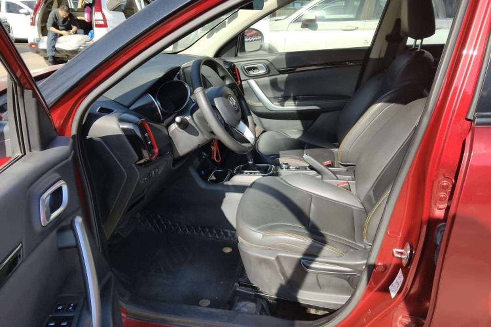 Used Dongfeng Aeolus AX4 2017 1.6L DCT Trendy Style Left Front Seat