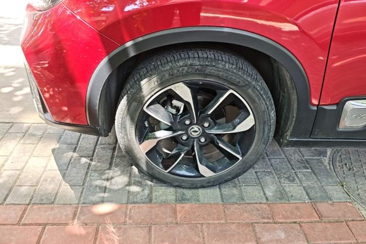 Used Dongfeng Aeolus AX4 2017 1.6L DCT Trendy Style Left Front Wheel Hub