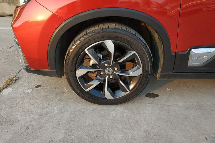 Used Dongfeng Aeolus AX4 2017 1.6L DCT Trendy Style Left Front Wheel Hub