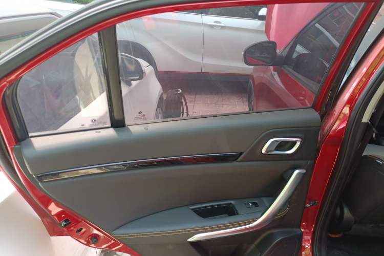 Used Dongfeng Aeolus AX4 2017 1.6L DCT Trendy Style Left Rear Door Interior