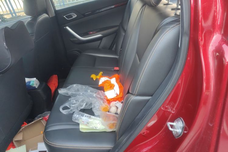 Used Dongfeng Aeolus AX4 2017 1.4T DCT Trendy Edition Left Rear Seat