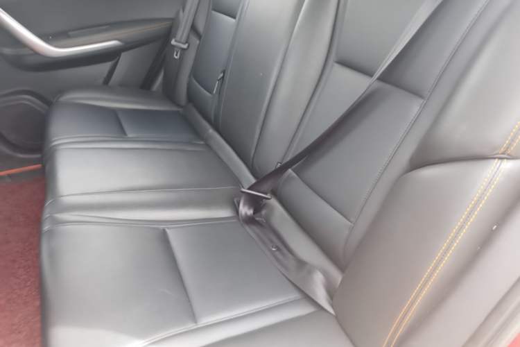 Used Dongfeng Aeolus AX4 2017 1.6L DCT Trendy Style Left Rear Seat
