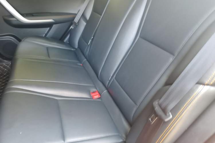 Used Dongfeng Aeolus AX4 2017 1.6L DCT Trendy Style Left Rear Seat