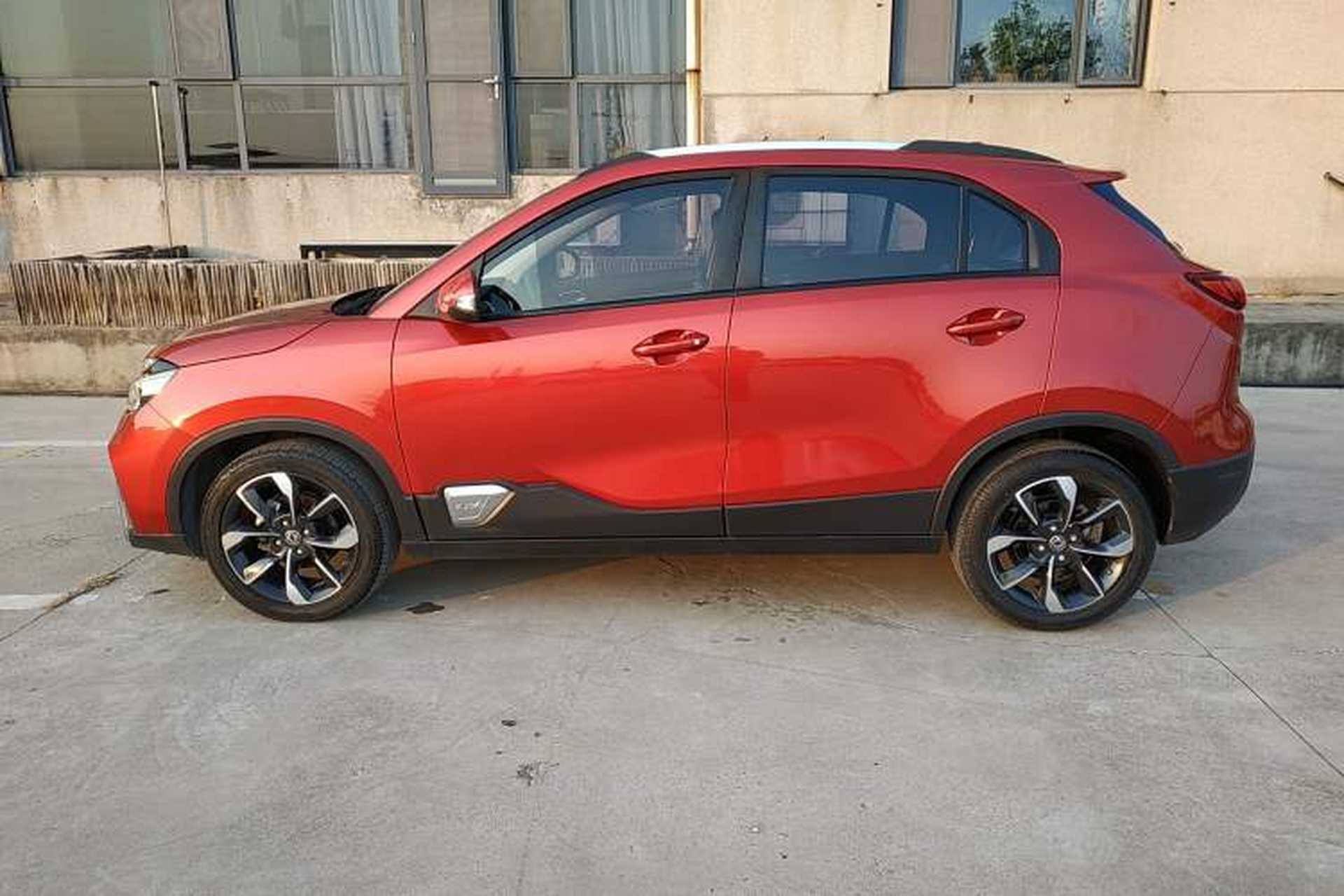 Used Dongfeng Aeolus AX4 2017 1.6L DCT Trendy Style Left Side