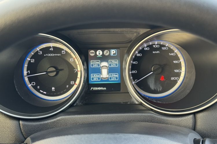 Used Dongfeng Aeolus AX4 2017 1.6L DCT Trendy Style Odometer Close Up