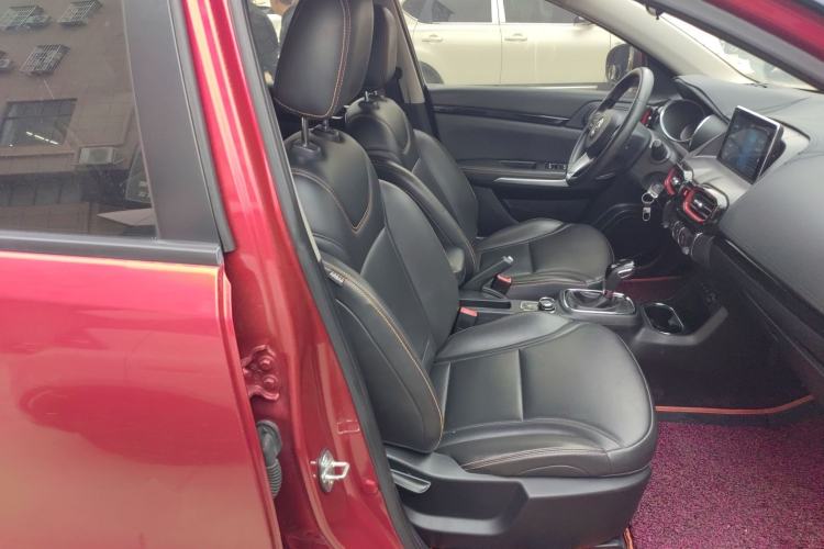 Used Dongfeng Aeolus AX4 2017 1.6L DCT Trendy Style Right Front Seat