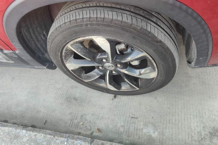 Used Dongfeng Aeolus AX4 2017 1.4T DCT Trendy Edition Right Front Wheel Hub